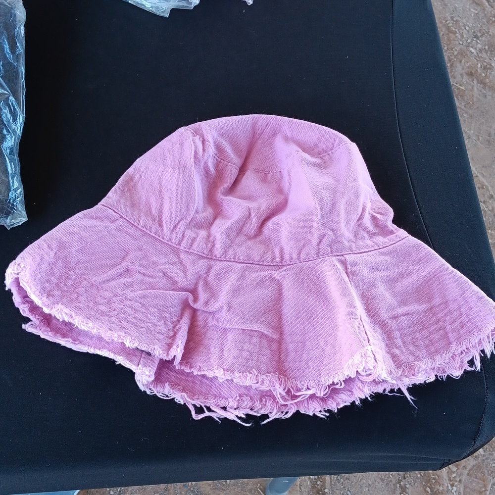 Hat New lavender color